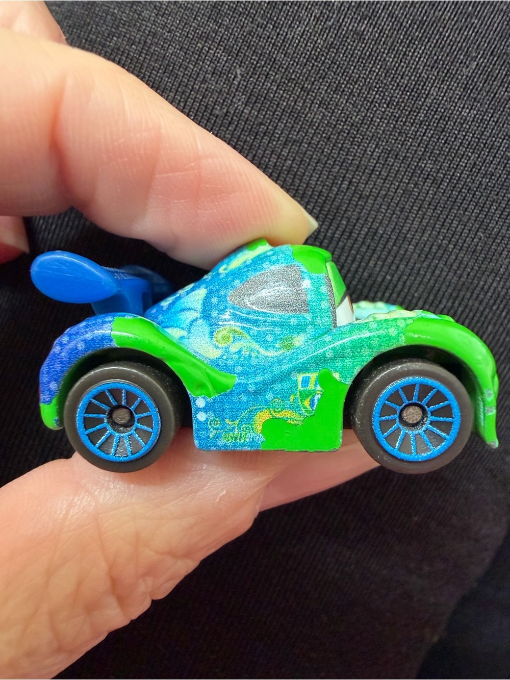 Pixar Cars Carla Veloso mini diecast